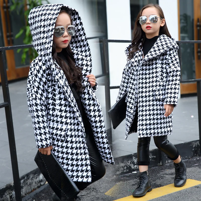 Muchachas largas chaquetas parkas abrigos de invierno 2017 con capucha negro blanco a cuadros tendencia encapuchada gruesa campera de abrigo de invierno adolescentes|girls jacket winter|jacket girl wintercoat girl winter -