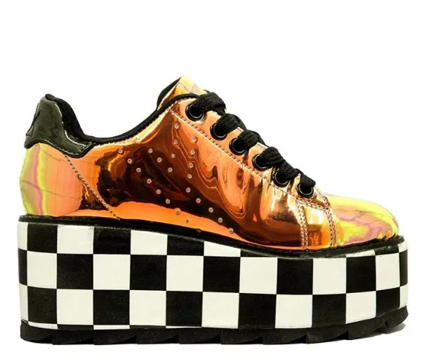 casual shoes in style 2019
