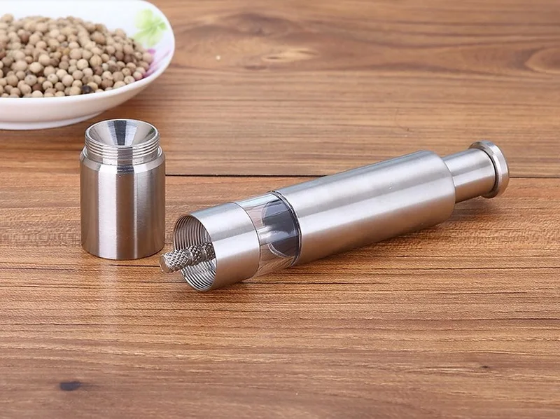 Manually Stainless Steel Pepper Grinder 2