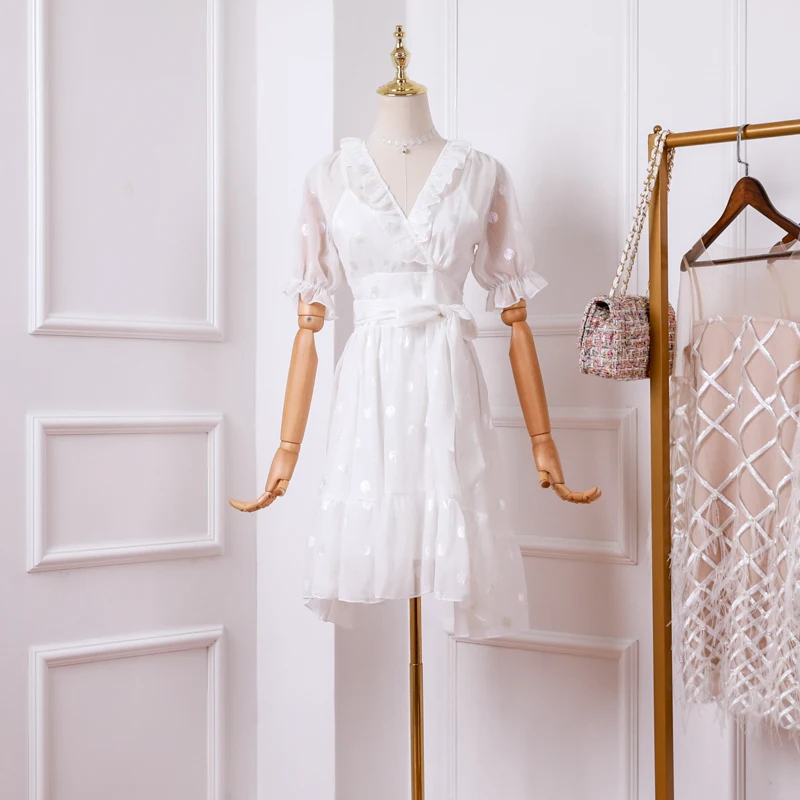 

New 2019 Lotus Leaf Sleeve Slim Point Chiffon Lotus Leaf Side Fairy Dress in Summer