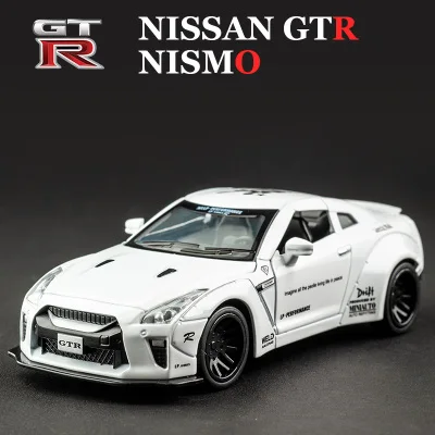 1:32 Nissan GTR, модель автомобиля из сплава, звук и светильник, оттягивающийся автомобиль, литье под давлением, электронные игрушечные машинки, подарок на день рождения - Цвет: Белый