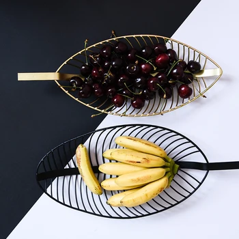 

Creative Metal Leaf Fruit Basket Nordic Simple Handmade Special-shaped Dessert Tray Candy Snack Dishes Fruit Plate Decorations
