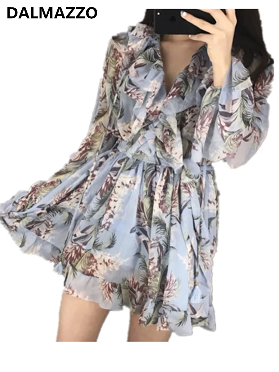 

Women Runway Print Floral Chiffon Elastic Waist Rompers With Belt 2019 Summer Flare Sleeve Loose Boho Beach Hoilday Jumpsuits