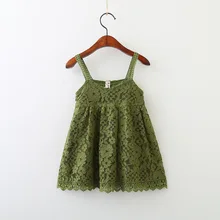 Hurave/модный топ без рукавов, платье Одежда для маленьких девочек детские повседневные однотонные хлопковые кружевные рабочие платья на бретелях для младенцев