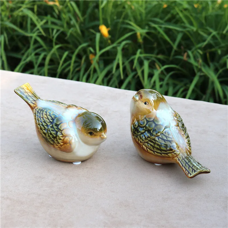 

Delicate Porcelain Lovers Bird Miniature Decorative Ceramic Birdie Item Figurine Desktop Ornament Handicraft Present Accessories