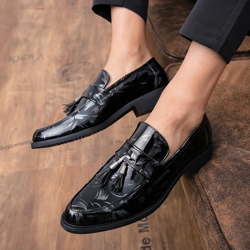 Merkmak/мужские лоферы; шикарные элегантные брендовые Мужские модельные туфли в итальянском стиле для свиданий; цвет черный, серебристый, синий; мужские лоферы с кисточками; повседневная обувь