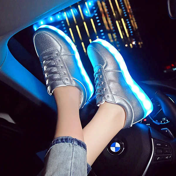 extra wide fit children's shoes 7ipupas Low Wholesale Price Luminous sneakers white black blue Graffiti 11 colors led lights glowing sneakers for boys girls kid children's shoes for sale Children's Shoes