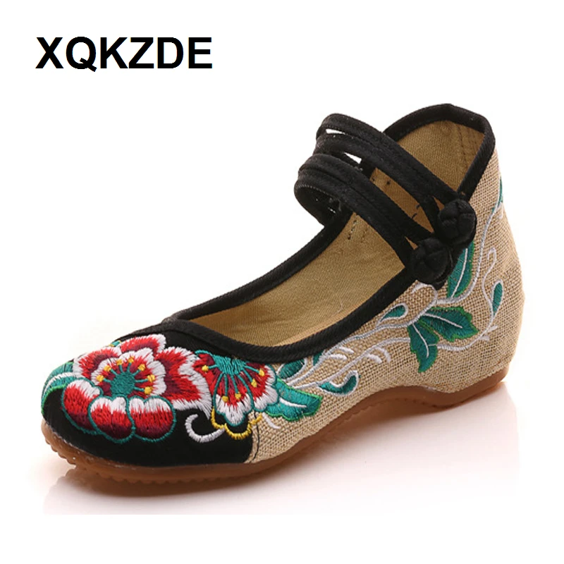 XQKZDE Women Chinese Style Embroidery Cloth Shoes Woman Soft Sole ...