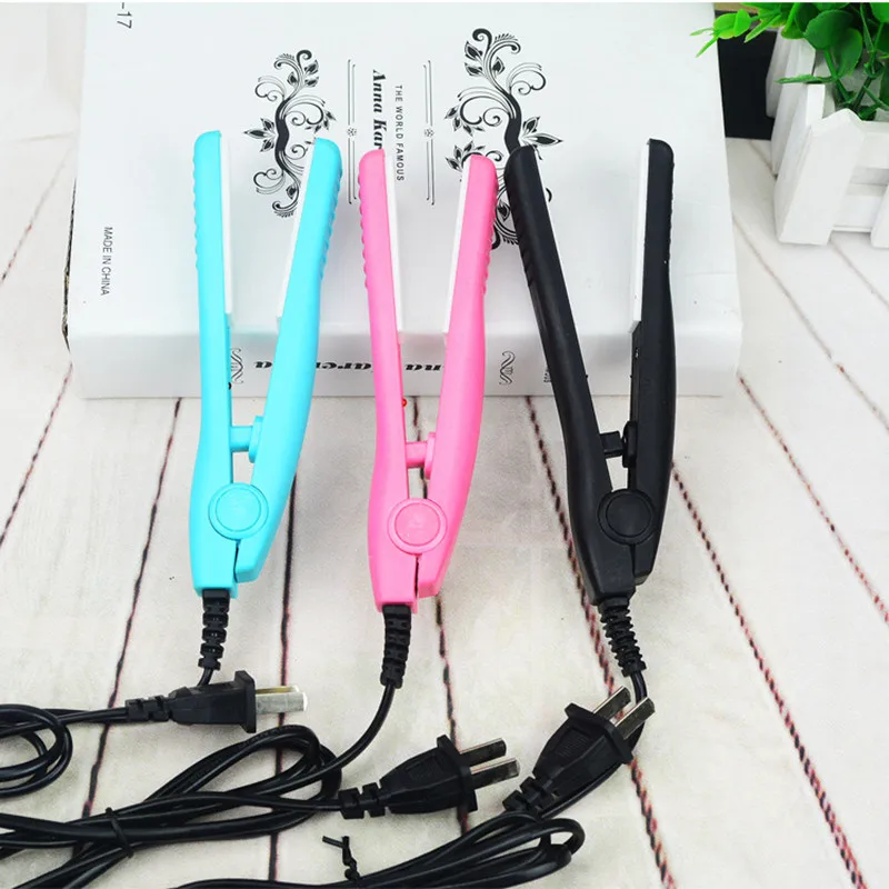 Мини Портативный электрическая плойка Flat Iron Керамика волосы бигуди и выпрямитель волос завивки волос прибор для стайлинга волос Щипцы