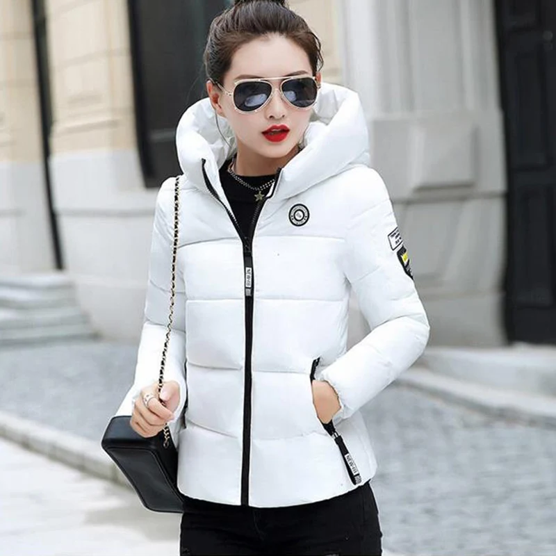 Новинка, зимнее женское короткое хлопковое пальто, женская куртка, Женская Модная хлопковая приталенная куртка большого размера для студентов