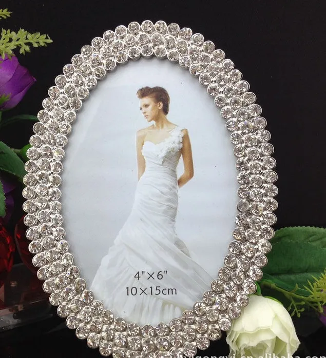 Luxury 4X6 Inch Box Oval Zinc Metal Picture Frames Silver Easels Noble