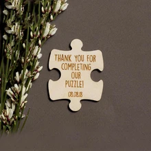 Пользовательские свадебной, Индивидуальное Головоломки свадебной, свадебный стол, лазерной гравировкой деревянные бирки