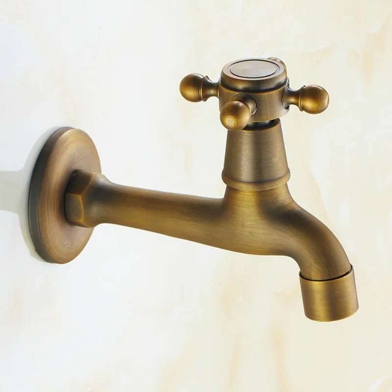 Retro Brass Wall Mounted Bibcock Antique Decorative Outdoor Garden