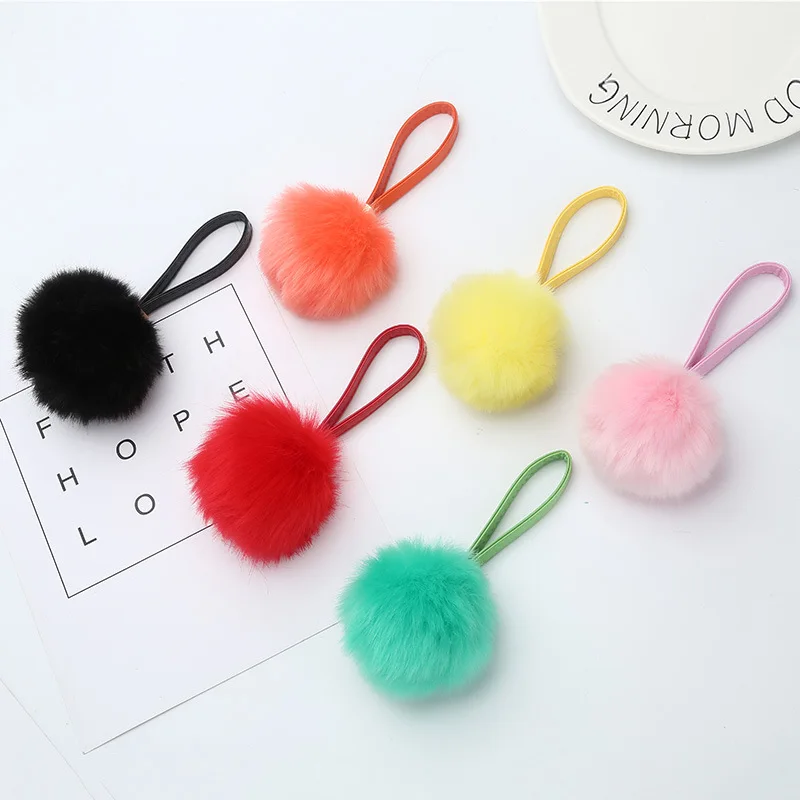 

PU Cord Fluffy Fur Pompom Balls Key Chain Car Handbag Pendant Candy Color Faux Fur Pompom Mobile Phone Strap Women Accessories
