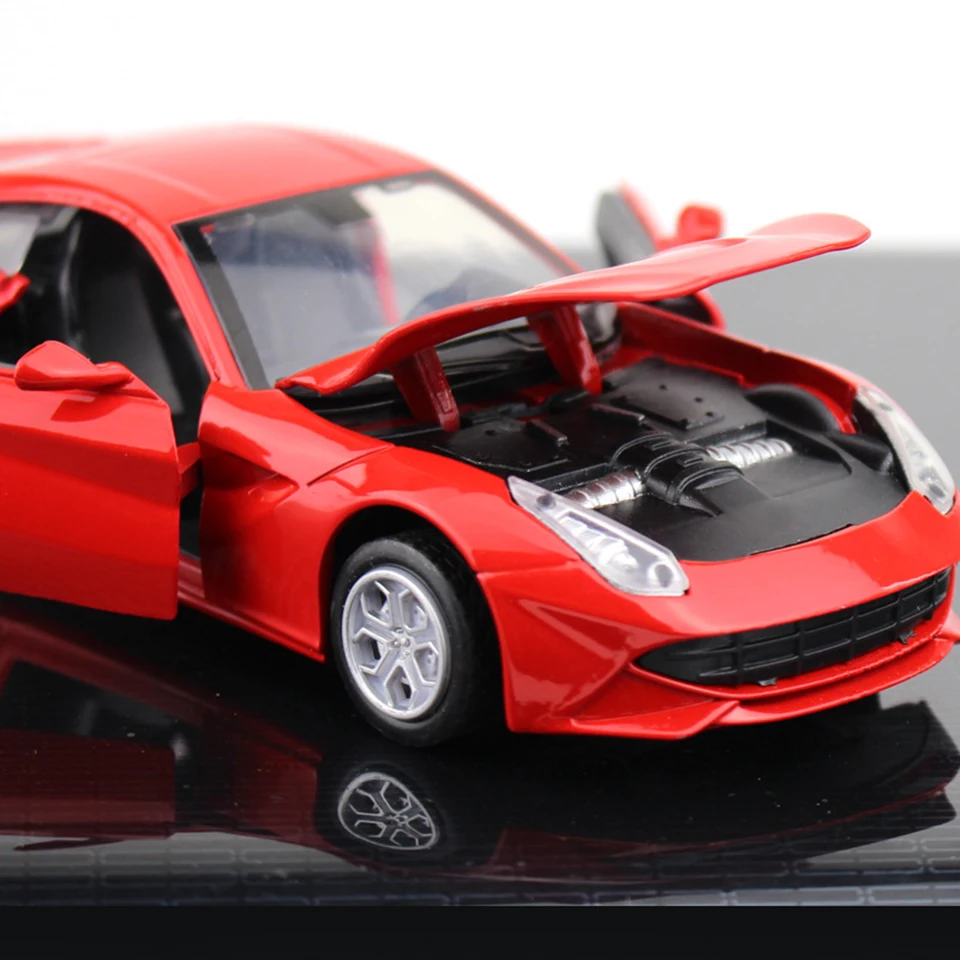 1:32 Diecasts игрушечный транспорт горячее колесо машина Aston Martin Ferraeri спортивный автомобиль модель с автомобилем горячее колесо двери можно открыть игрушку