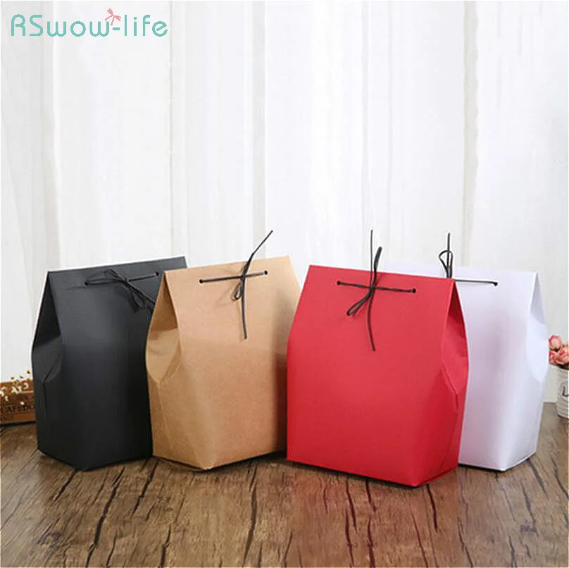 

Best Selling 2018 Products Fashion Gift Box Underwear Box Special Paper Carton Leather Rope Gift Box For Festival Party Supplies