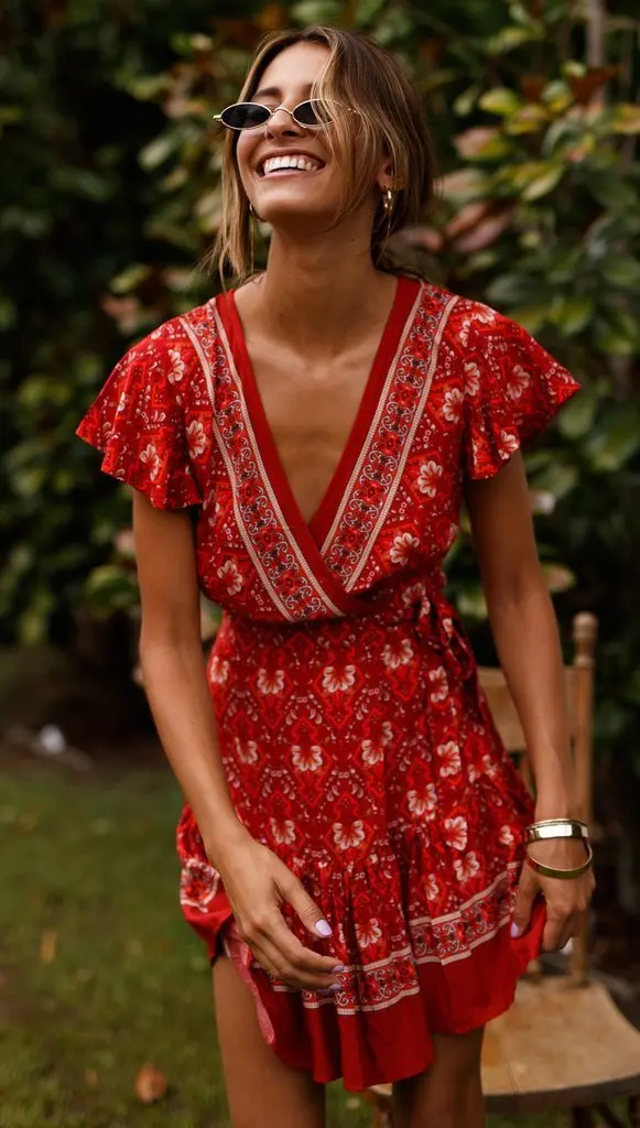 

Bohemian Women Elegant Wrap Dress Sexy Low Cut Beach Holiday Dress Ruffles Casual Mini Dress Boho Summer Dresses 2019 Ladies