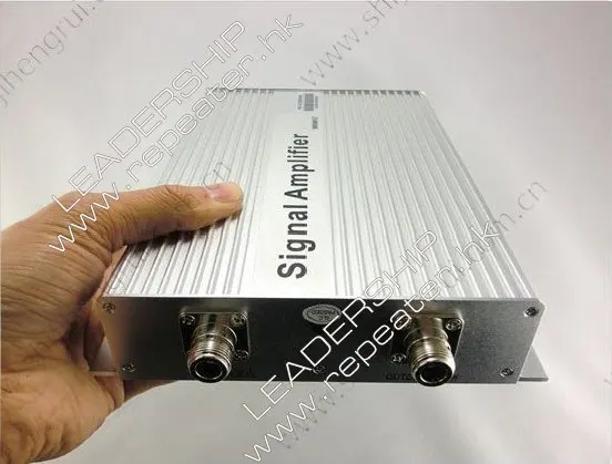 Wholesale GSM repeater GSM990A 900MHz 2W big power GSM mobile phone signal booster signal repeaters ceiling antenna LPDA antenna