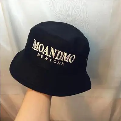 mo buckets hat