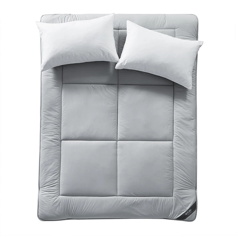 2018 New Mattress Pad Bed Bamboo Charcoal Mattress Toppers High Quality