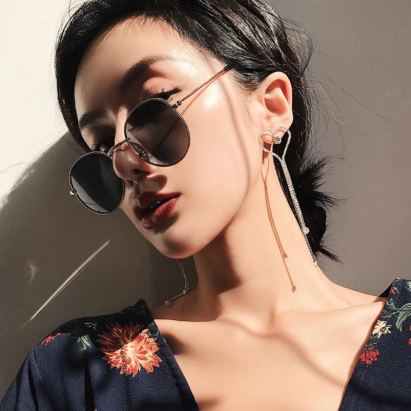 ANTEOJOS Retro Circle Sunglasses Men Women Fashion Vintage UV400 Round Gray Lens Silver Metal Sunglasses Oculos Sol Feminino