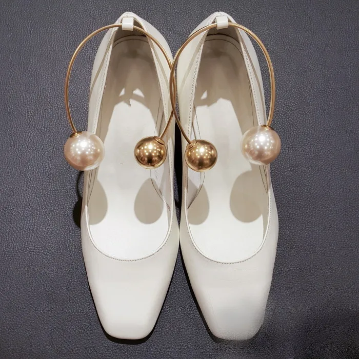 

2019 New Hot Square Toe Women Pumps Pearl Decor Woman Shoes Wedding Dress Party Shallow Chaussures Femmes Women Shoe Chic