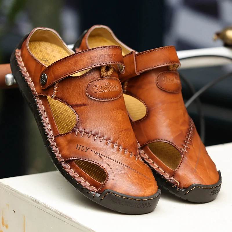 

Summer Beach Shoes Men Sandals Fashion Loafers Slip on Leather Sandals Men Casual Sandals Men Breathable Large Size 2019 New