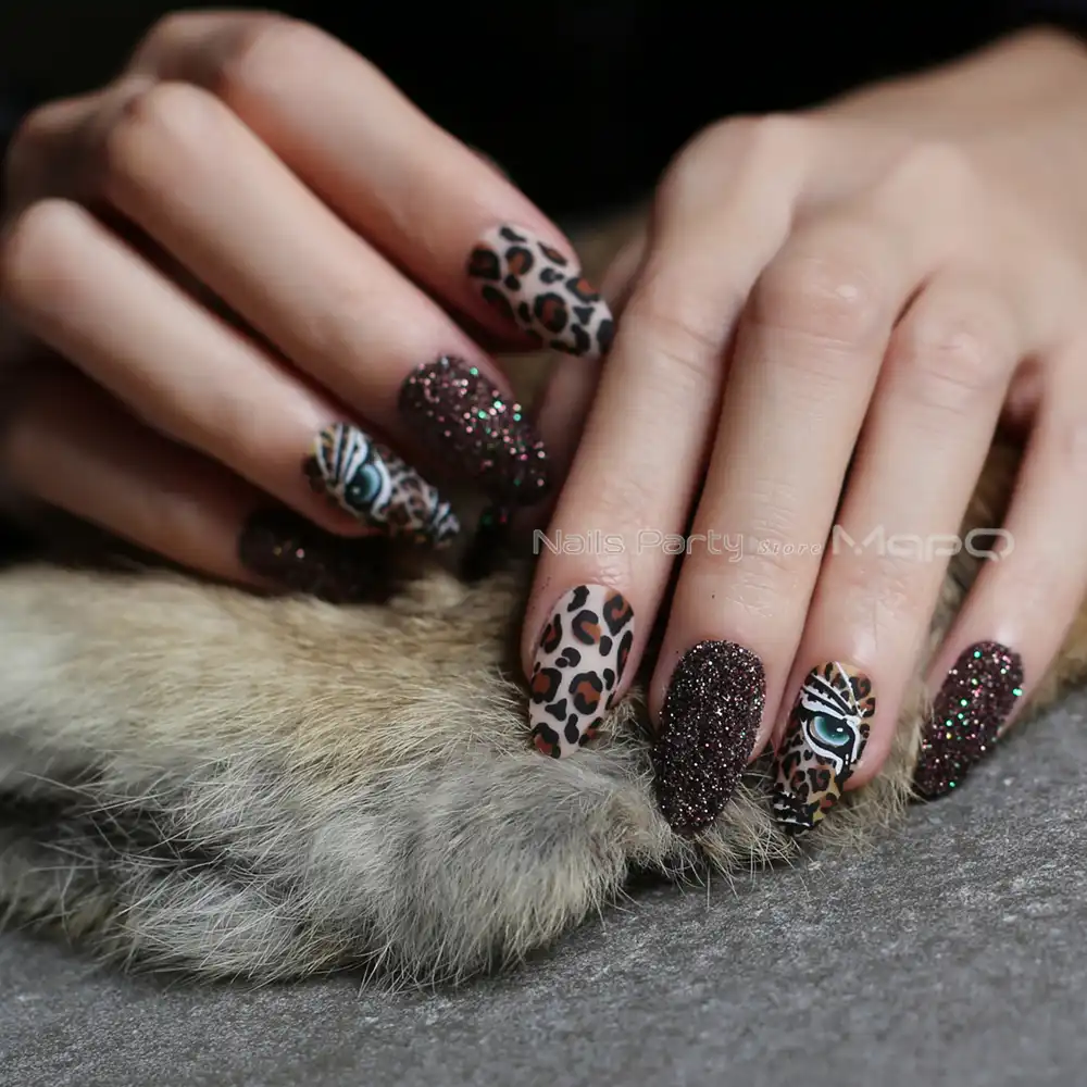 Matte tiger Nail Acrylic Fake nail black box Leopard Accent Matte tiger Nail Acrylic Fake nail black box Leopard Accent