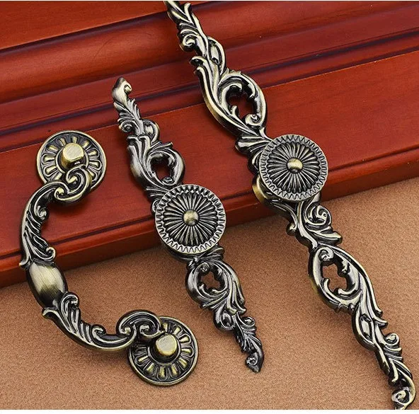 

European Bronze Furniture Hardware Handles Kitchen Cabinets Door Knob Pull Drawer Wardrobe Cupboard Shoe Closet Pull Accessories