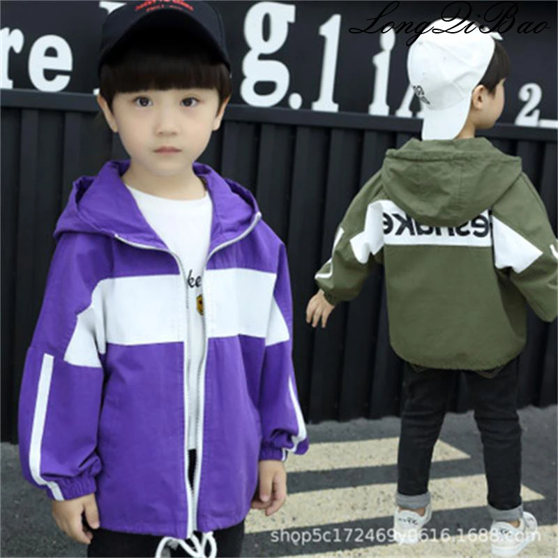 Baby boy coat spring and autumn 2018 new windbreaker long section small children Korean version of the casual autumn children bo