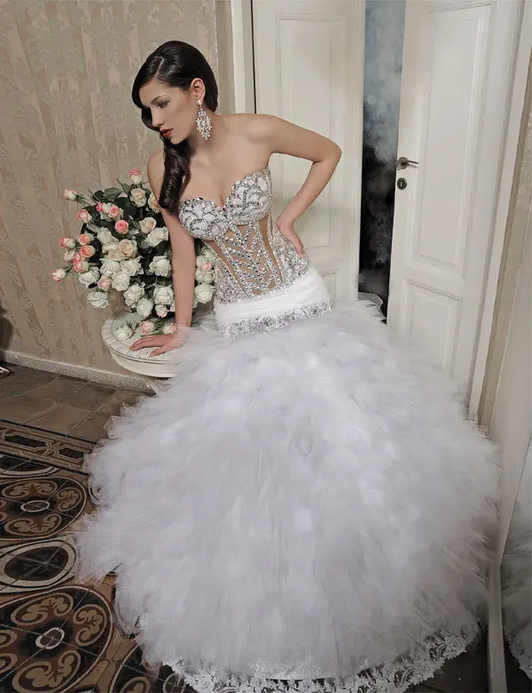 

2017 Fashion Sexy See Through Ivory Crystal Feather Lace Ball Gown Wedding Dresses Organza JC-61