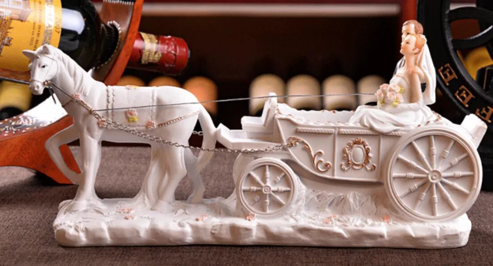  Luxurious gifts for girlfriends Carriage Bedroom Living room cabinet household decoration Arrangeme - 32974733411
