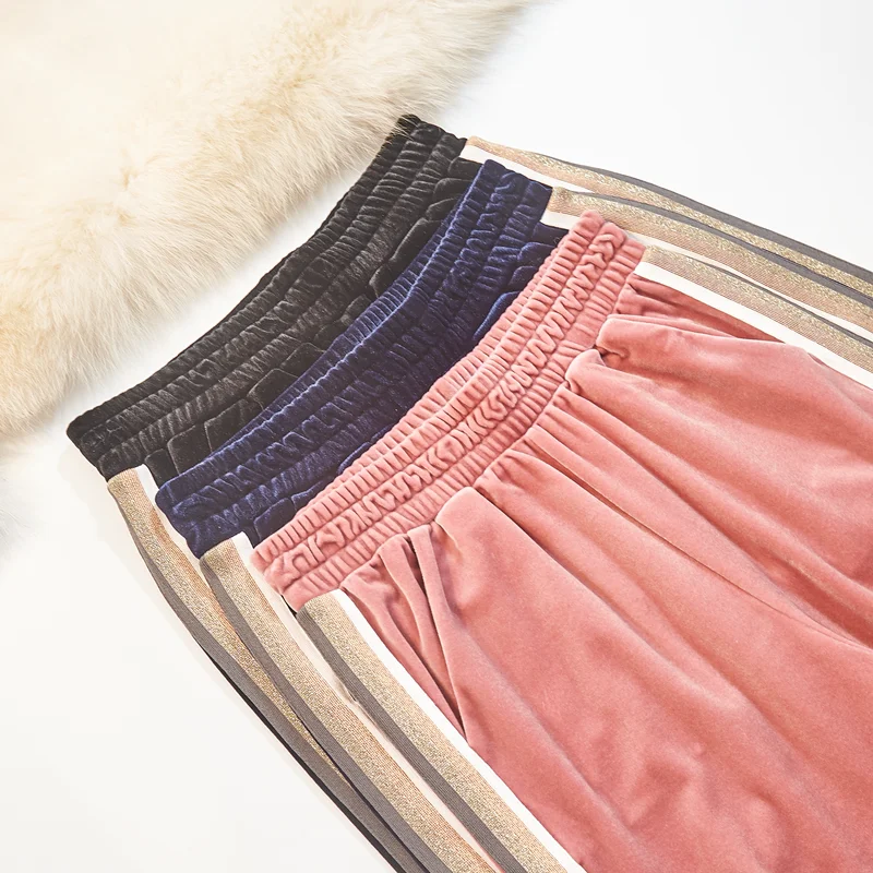 

Women Pants 2018 Autumn Winter Fashion Velvet trousers Loose Wide Leg pants Elastic High Waist harem pants Plus Size Pants Woman