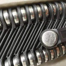 100 шт/партия DS1990A-F5 черного цвета с hanle TM карта iButtonTag немагнитная с настенным держателем(не записывается