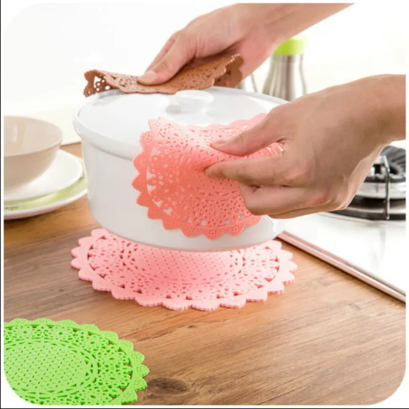 5 قطعة/الوحدة الإبداعية lacework سيليكون الجدول الحصير المنزل ديكور للطاولات تحديد الموقع أدوات المائدة الوقايات 5 قطعة/الوحدة الإبداعية lacework سيليكون الجدول الحصير المنزل ديكور للطاولات تحديد الموقع أدوات المائدة الوقايات