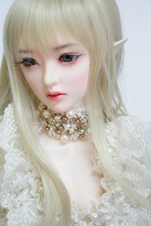 

1/3 scale doll Nude BJD Recast BJD/SD Beautiful Girl Resin Doll Model Toy.not include clothes,shoes,wig and accessories A15A497