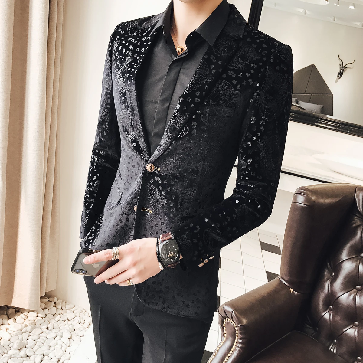 Черный бархатный мужской пиджак, повседневный деловой пиджак с цветочным узором, роскошные стильные блейзеры для мужчин, вечерние, свадебные блейзеры - Цвет: Black