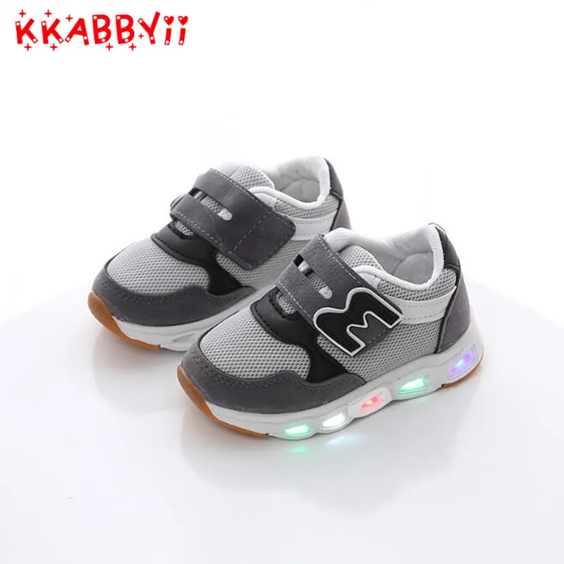 buy used kids shoes