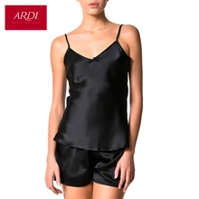 Классический пижамный комплект для женщин состоит из Шелковый топ и шорты R2059-50