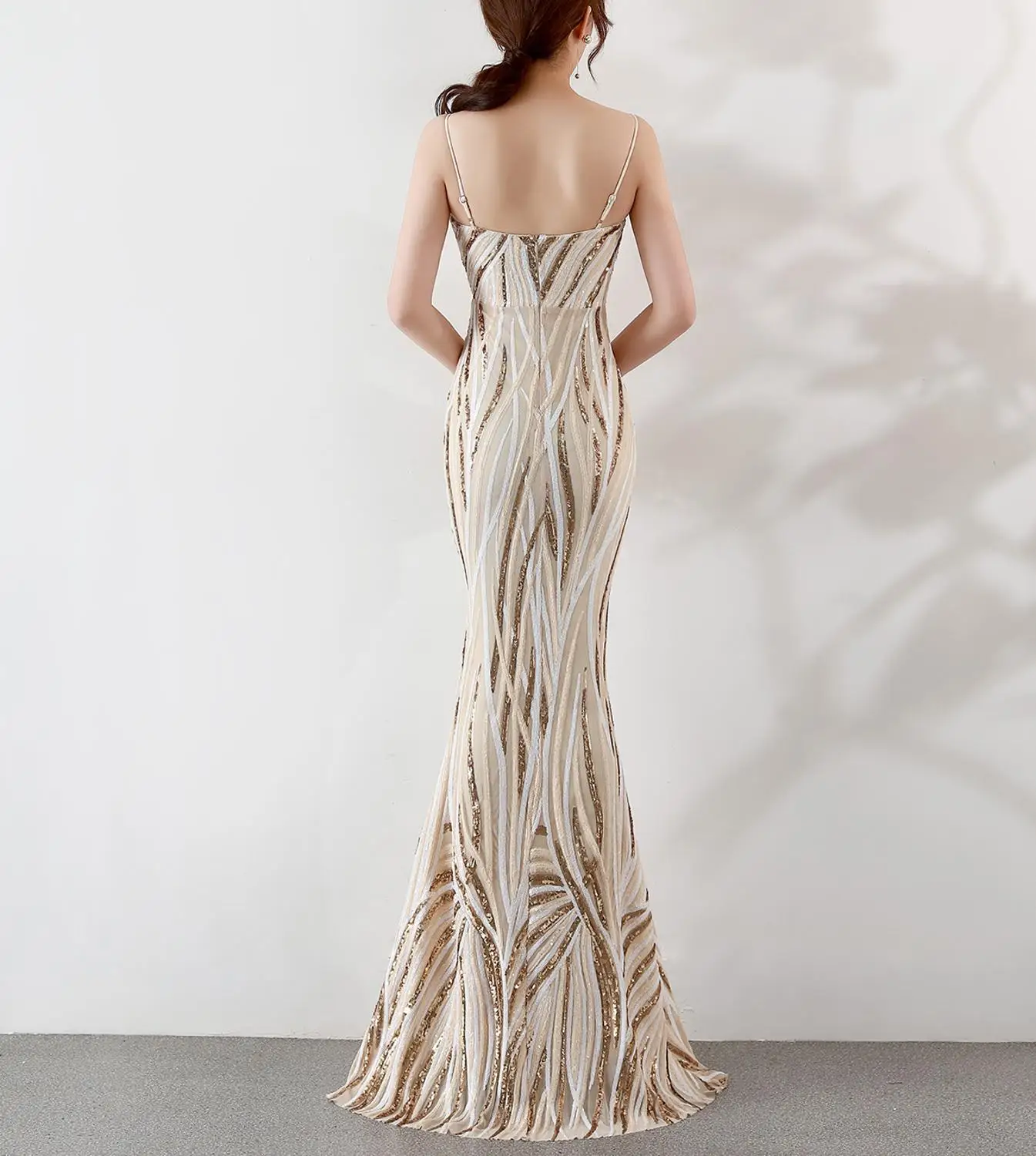 Solovedress вечернее женское платье с v-образным вырезом на тонких бретельках Длинные женские Русалка Блестки коктейльное платье Ins Стиль французский