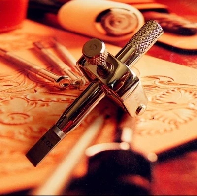 

Johnleather Craft Tool Angle Adjuster Knife Sharpener Craft Tool Keen Edge Sharpener