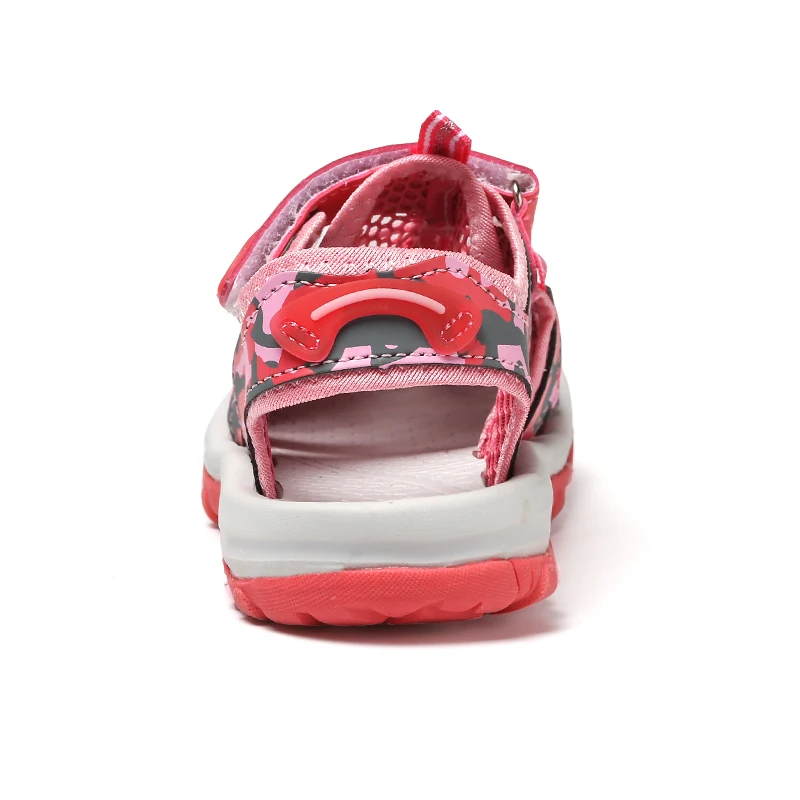 Детская летняя повседневная обувь; цвет розовый, черный, синий; леопардовые сандалии для мальчиков и девочек; пляжные сандалии для малышей; детская обувь с закрытым носком