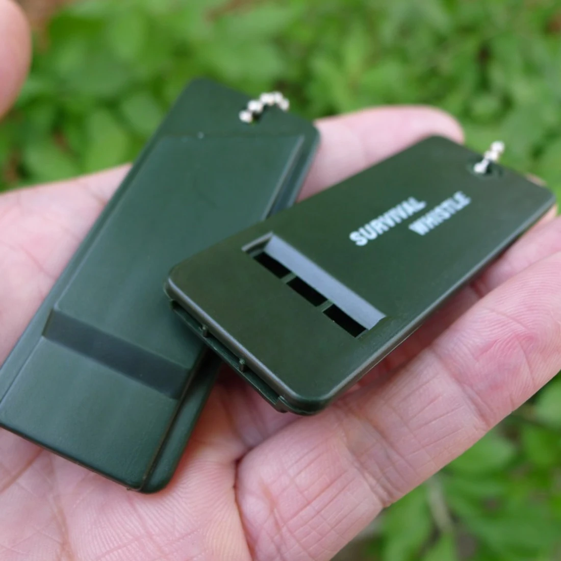 

Soccer Survival Whistle First Aid Kits Outdoor Emergency Signal Rescue Camping Hiking outdoor sport practical