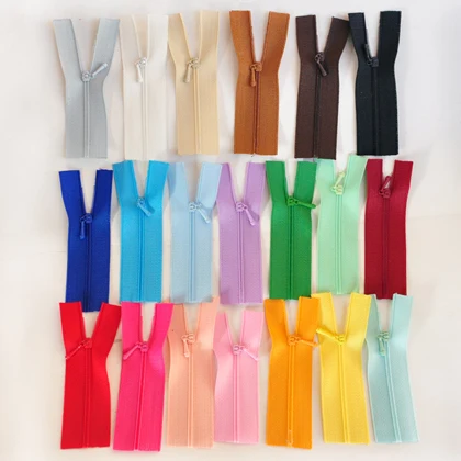 

20pcs/lot 0# Mini Zipper Doll Clothing Zipper DIY Handmade Accessory Close-end doll Zipper For blyth Clothing 7CM length