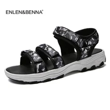 Модные мужские сандалии; коллекция года; винтажные летние пляжные сандалии в римском стиле; дышащая повседневная обувь; однотонные мужские сандалии; цвет черный, камуфляж