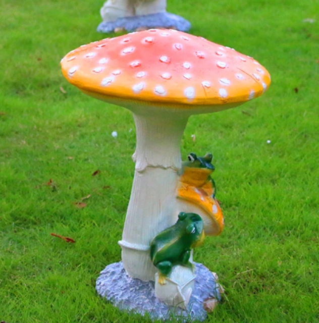Garden Mushroom Decorations Ideas : "Rivendale" Enchanted Mushroom