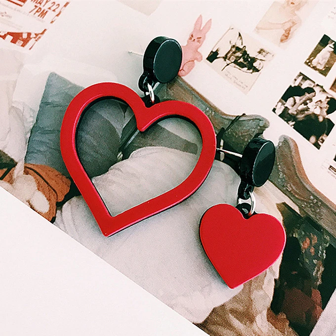 

2017 Statement Fashion Boucle D'oreille Sweety Hollow Out Acrylic Red Heart Charm Pendientes Drop Earrings For Women Brinco