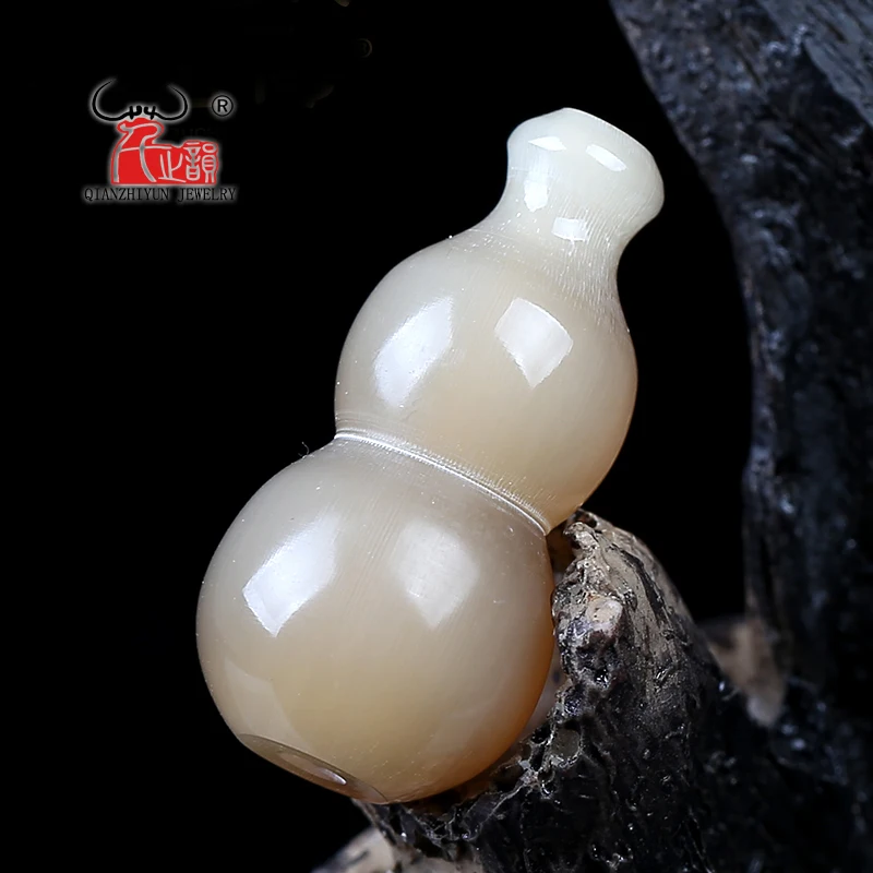 

Natural yak horn calabash to play hang DIY accessories.