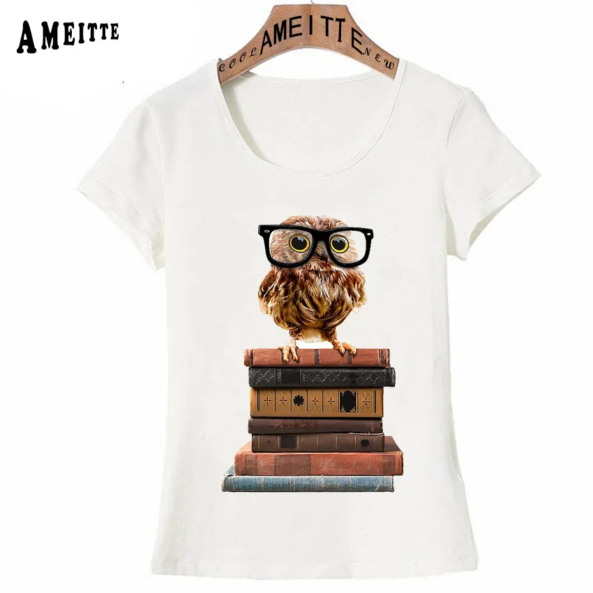 

Vintage Fashion Adorable Nerdy Owl with Glasses on Books Print T-Shirt Summer Women T-Shirt Ameitte Casual Tees Girl Cute Tops
