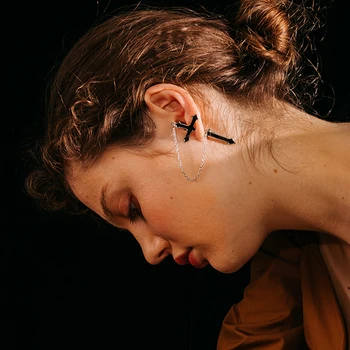 

Unique Punk Style Black Cross Super Long Dangle Earrings For Women Religious Gothic Long Chain Drop Earrings 2019 Femme Bijoux